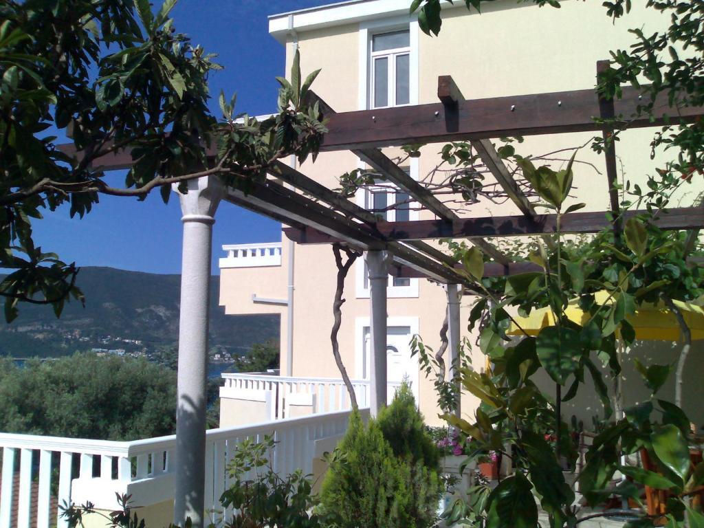 Villa Tenzera Herceg Novi Buitenkant foto
