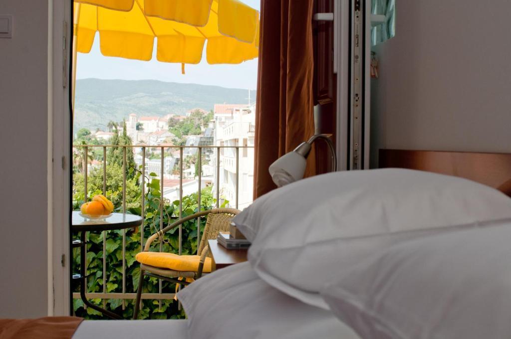 Villa Tenzera Herceg Novi Kamer foto